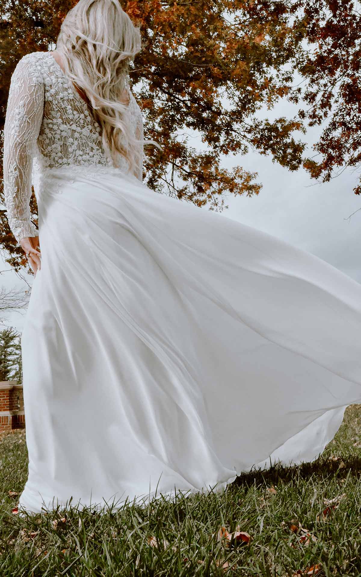 7291+ Modernes Übergrößen Brautkleid aus gemischtem Stoff mit Spitze und langen Ärmeln  by Stella York