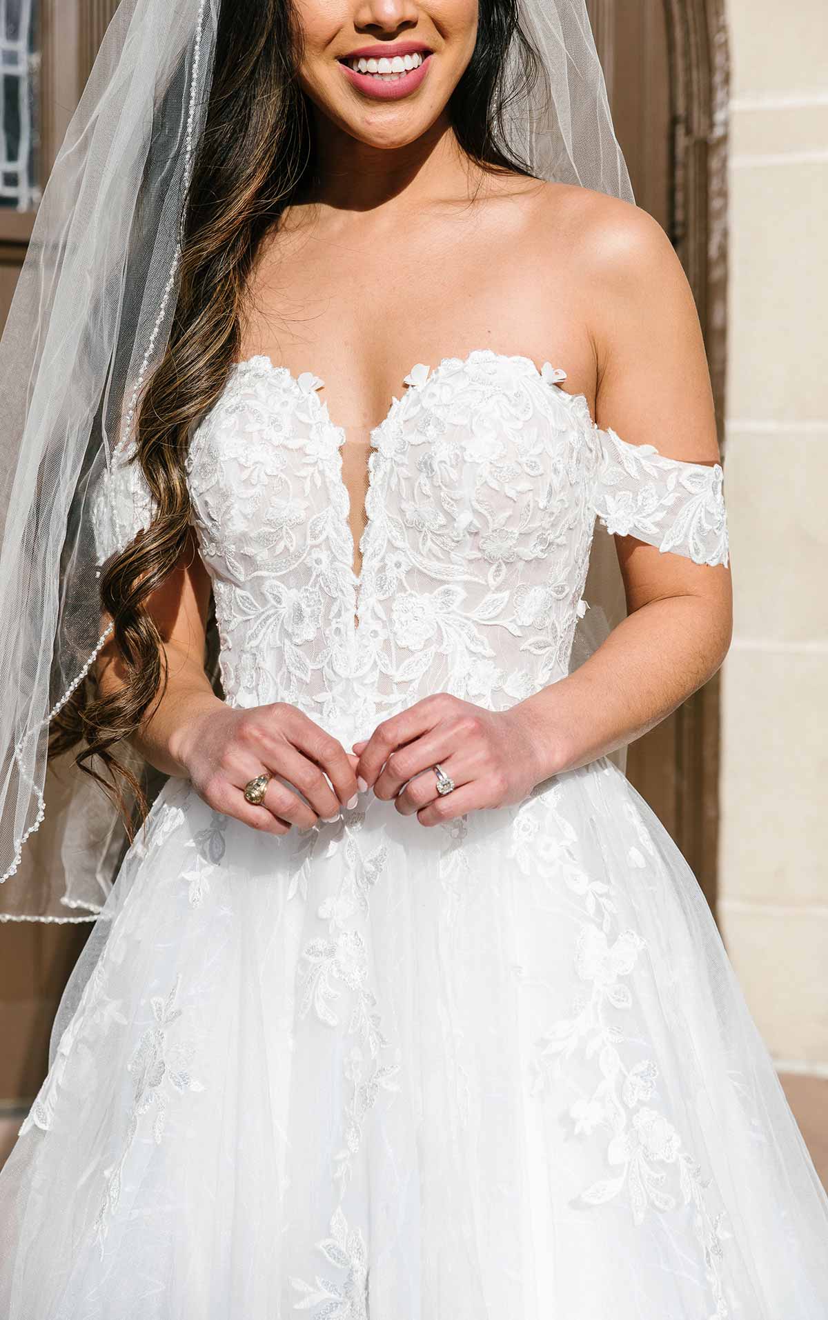 7372 Sweetheart Off-the-Shoulder Wedding Dress With Ballerina Skirt by Stella York